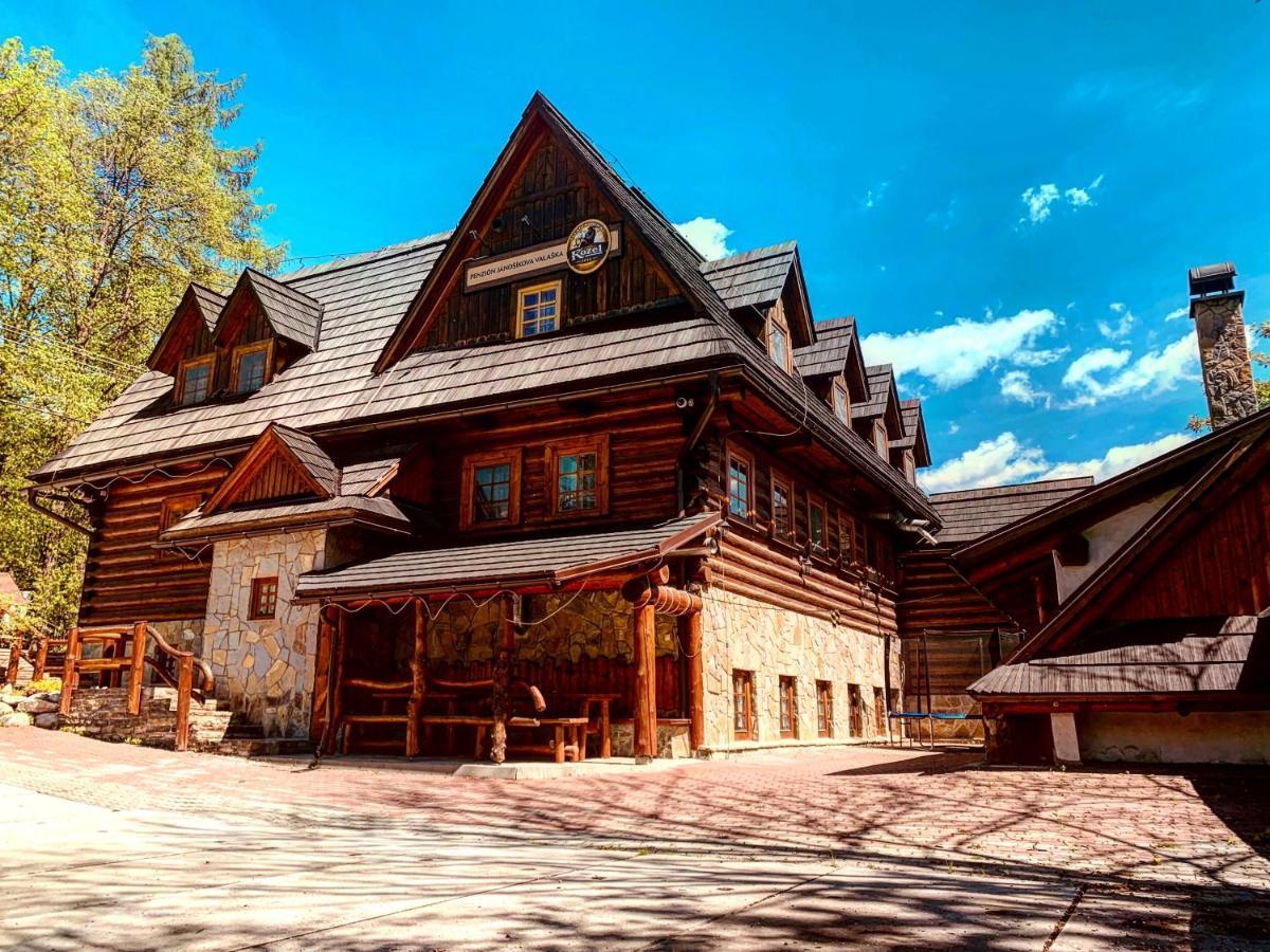 Janosikova Valaska Hills Apartments Terchová Exterior foto